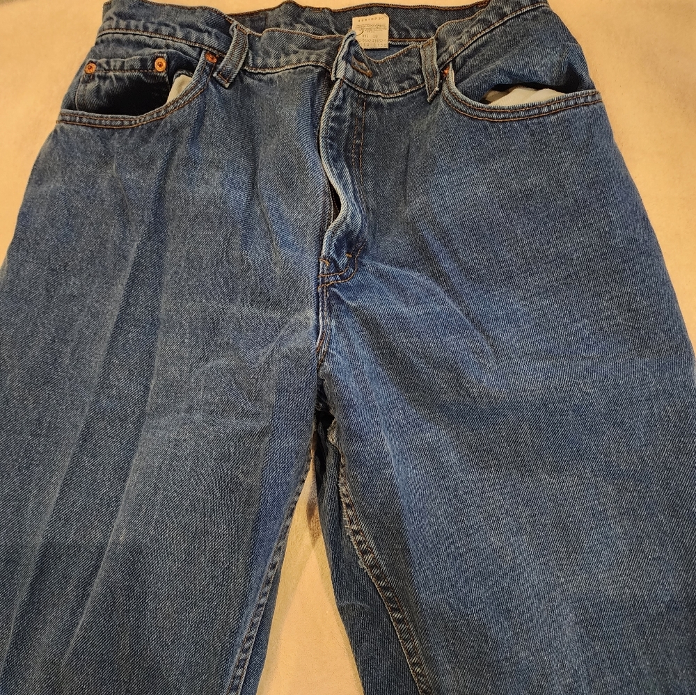 Vintage Levi's 12M 32 waist